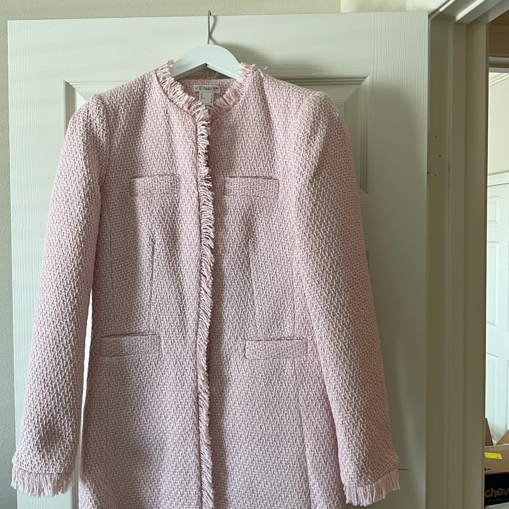 VENUS Light Pink Textured Blazer